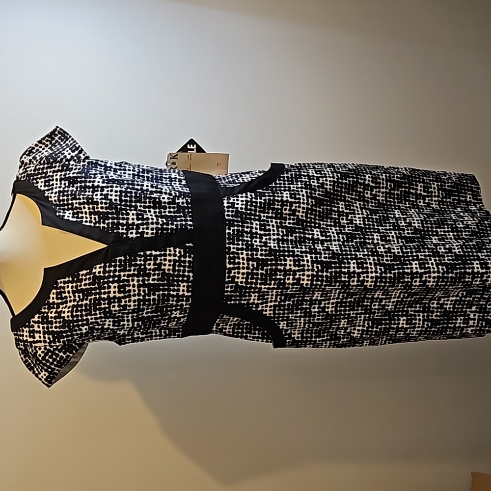 R&K Originals Black & White Dress W/Pockets Size 12 #W-658